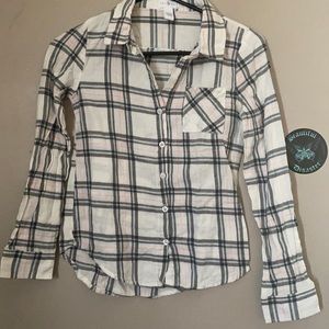 girl flannel long sleeve shirt